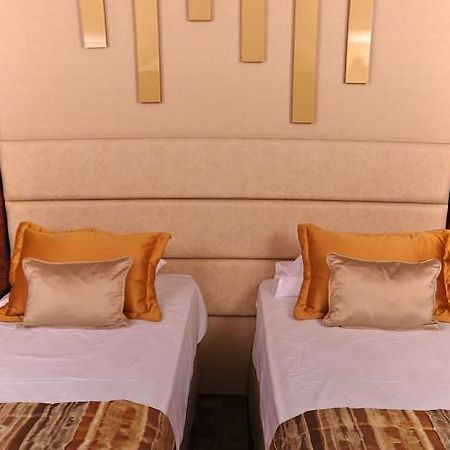 Avin Hotel Izmir Eksteriør billede